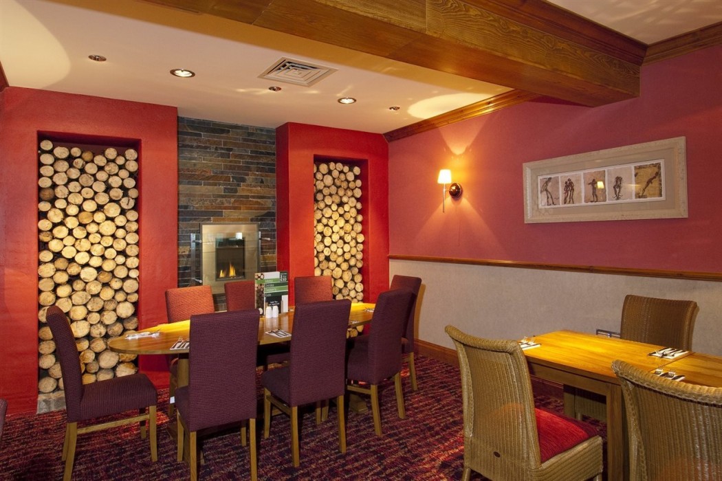 Premier Inn Barnsley Central M1 J37 22/39