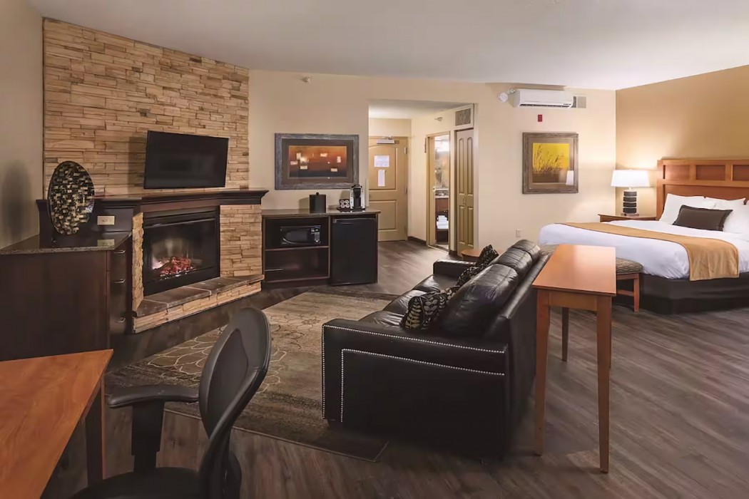 Wyndham Bloomington Mall of America 13/54