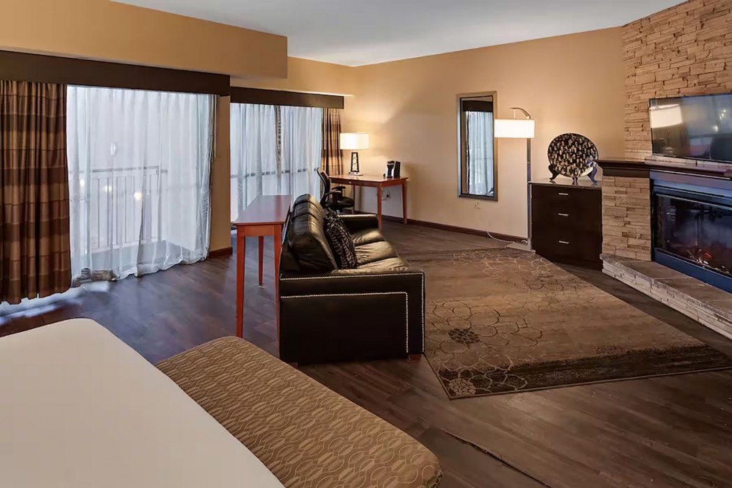 Wyndham Bloomington Mall of America 14/54