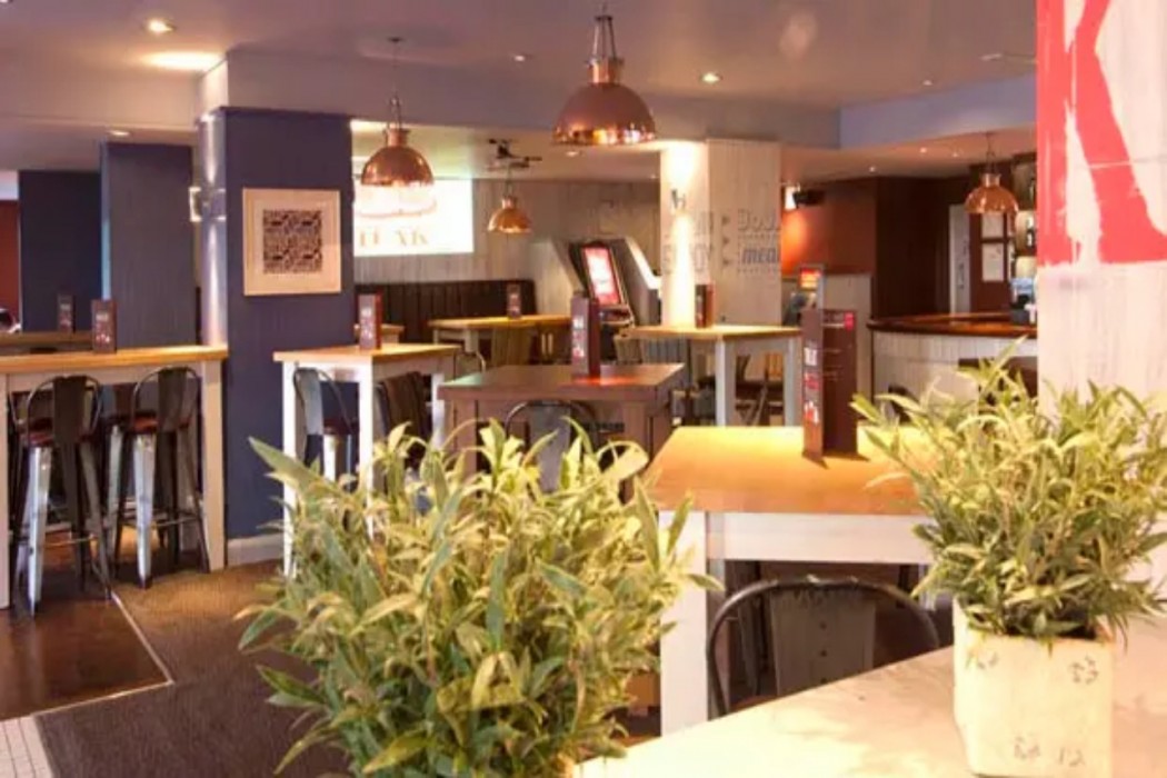 Premier Inn Birmingham Central Hagley Road 19/41