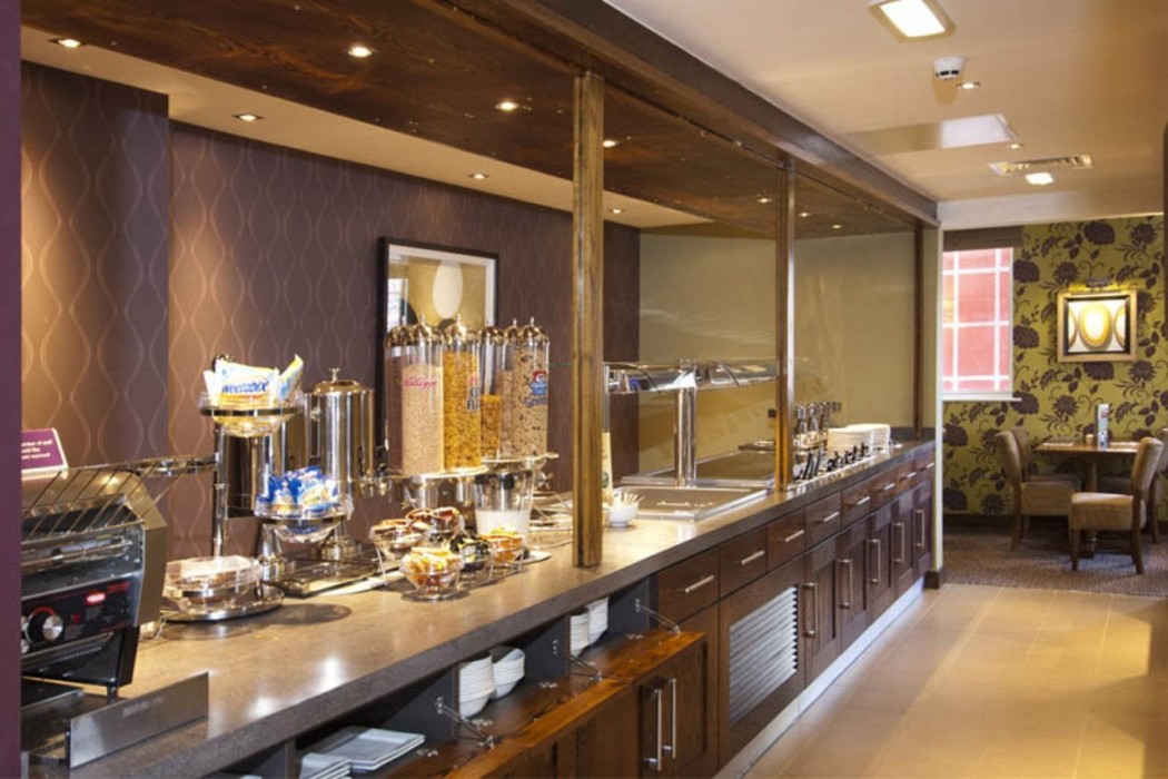 Premier Inn Coventry City (Earlsdon Park) 29/59