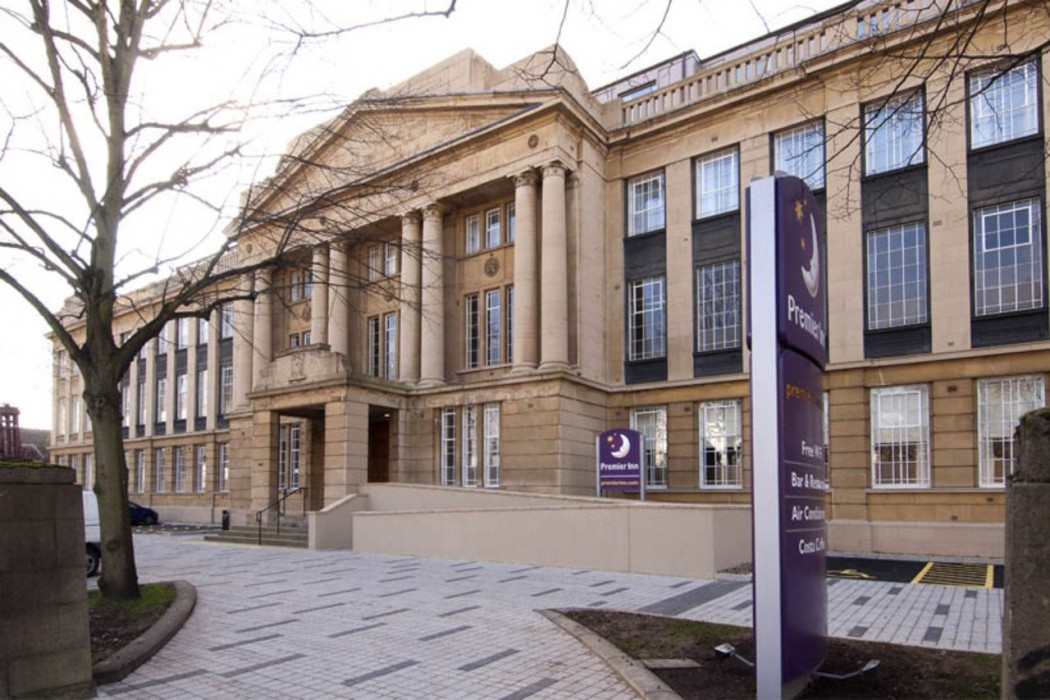 Premier Inn Coventry City (Earlsdon Park) 8/59