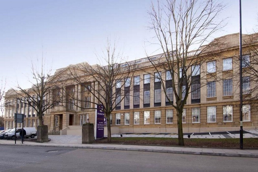Premier Inn Coventry City (Earlsdon Park) 6/59
