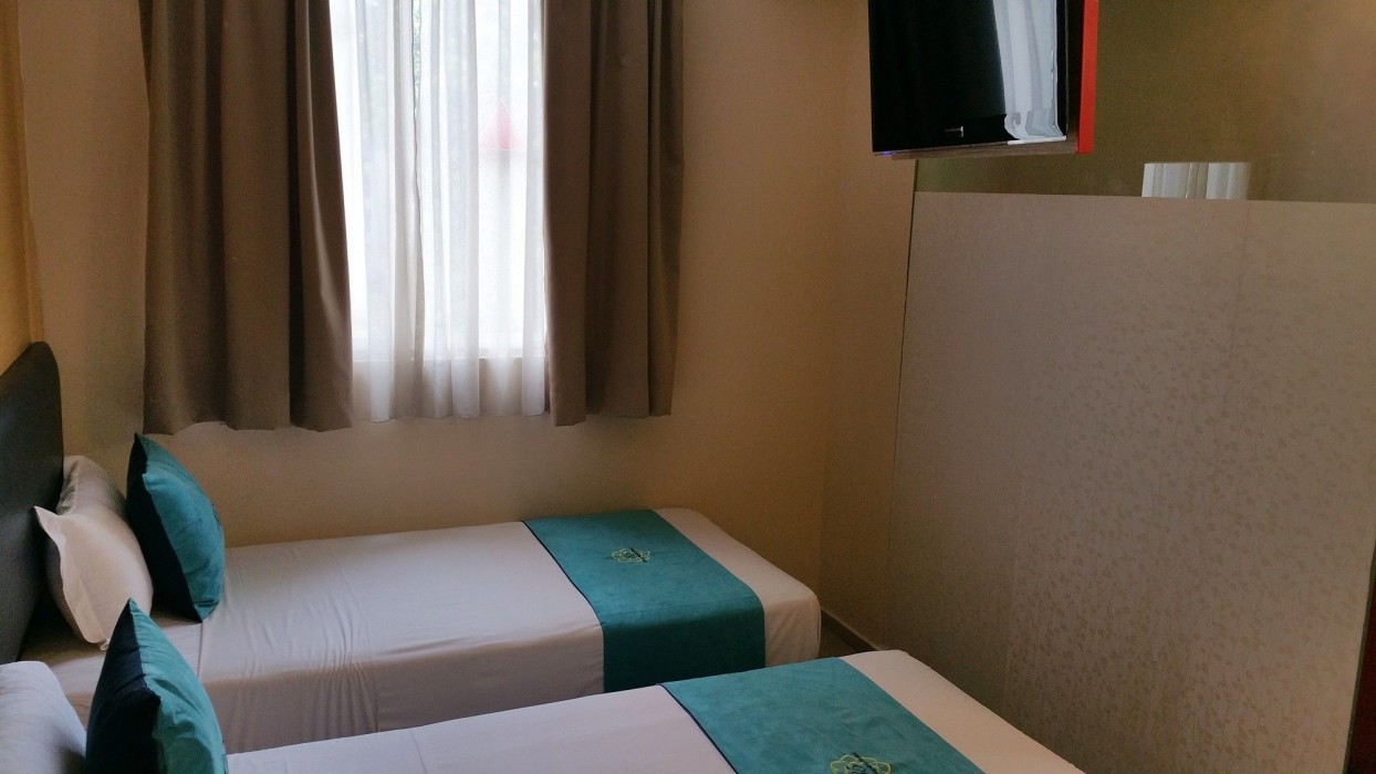 ST Signature Bugis Beach 72/76