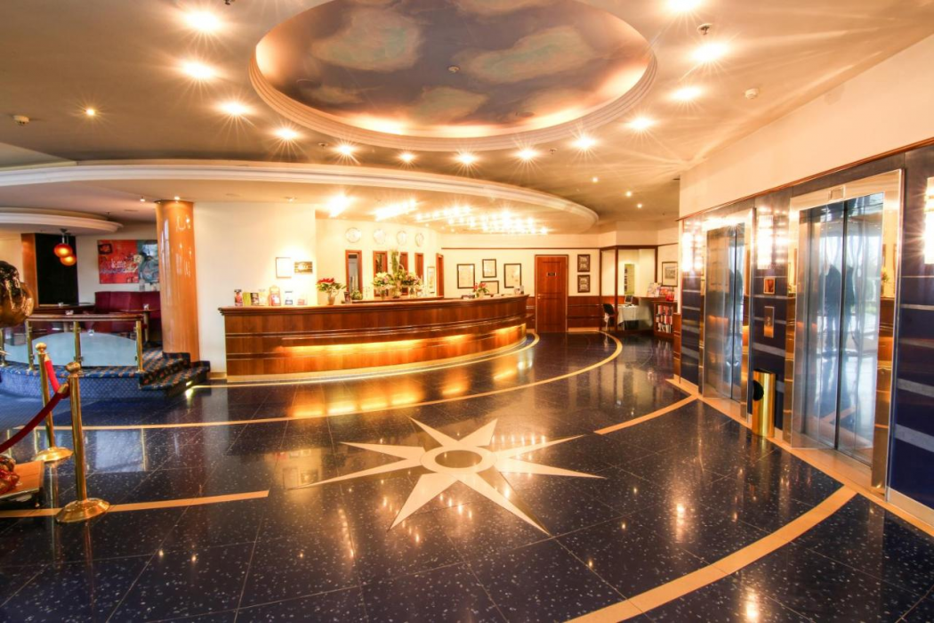 Plaza Premium Schwerin 5/19
