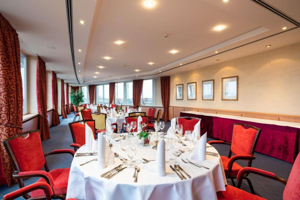 Plaza Premium Schwerin 14/19