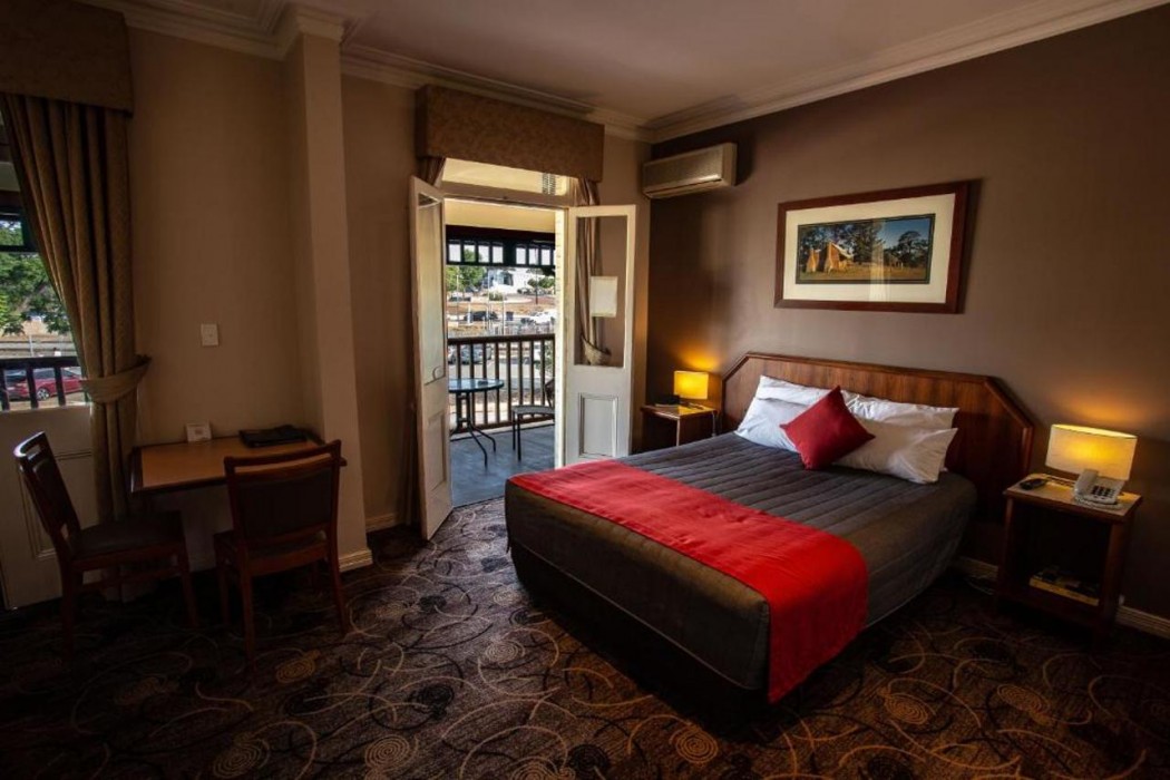 Quality Hotel Bayswater 6/21