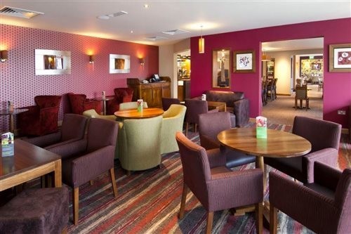 Premier Inn Heathrow Airport Terminal 5 20/58