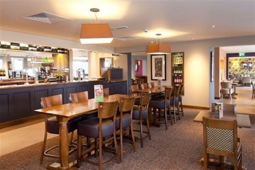 Premier Inn Heathrow Airport Terminal 5 22/58