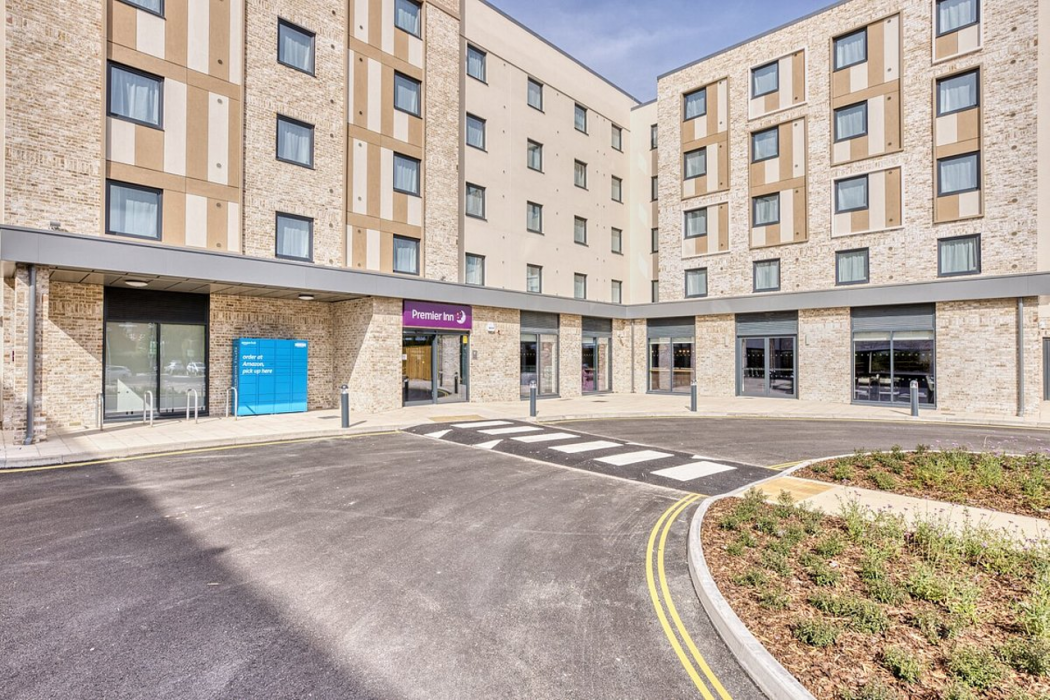 Premier Inn Bristol Cribbs Causeway