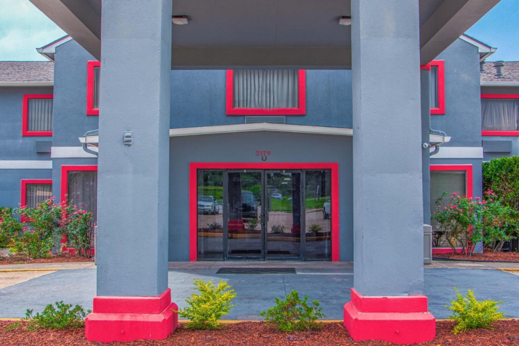 OYO Townhouse Donaldsonville - Gonzale 3/51