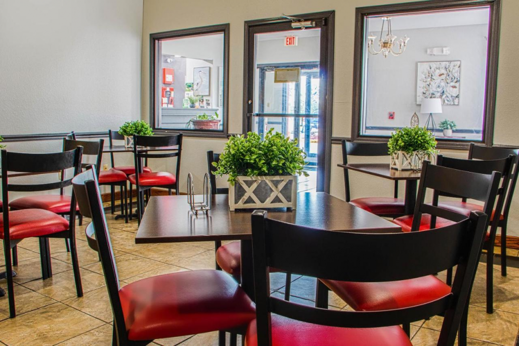 OYO Townhouse Donaldsonville - Gonzale 30/51