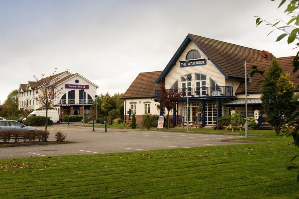 The Waterside Hotel 27/48