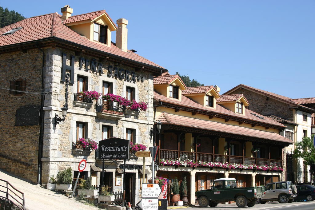 HOSTERIA PENA SAGRA 1/25