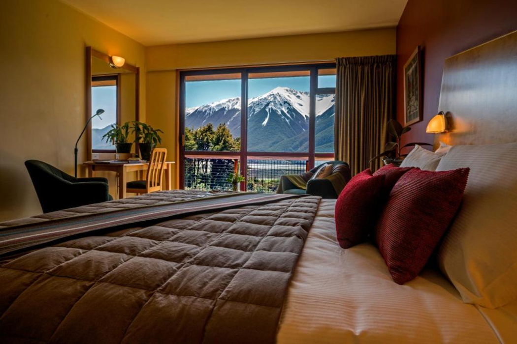 Wilderness Lodge Arthurs Pass 7/43