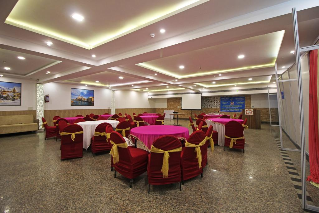 HOTEL THE CITY SQUARE 16/20