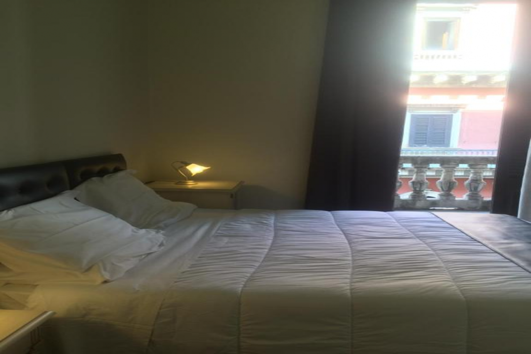 Umberto House 11/40