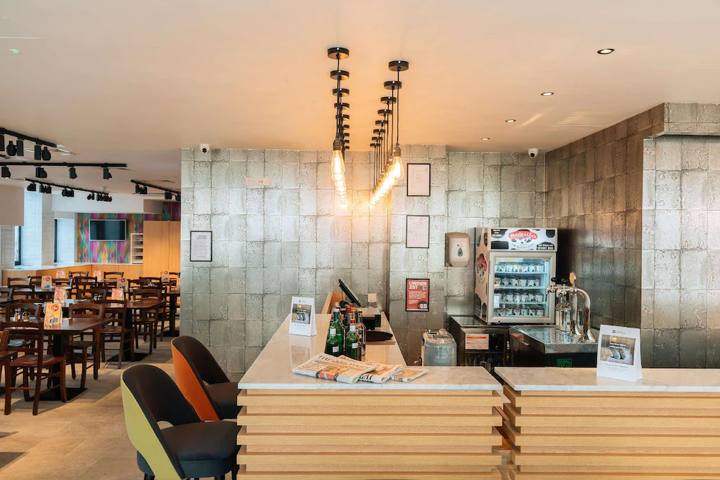 Best Western Plus London Wembley Hotel 16/27