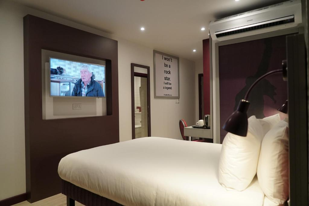 Best Western Plus London Wembley Hotel 7/27