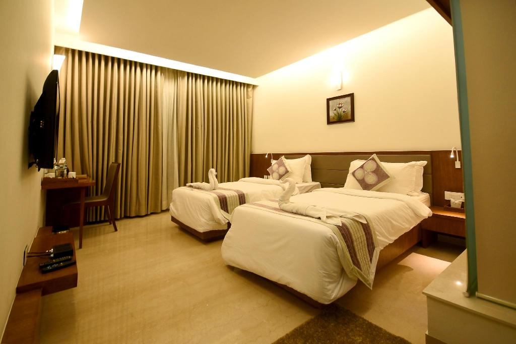 Eulogia Inn 13/26