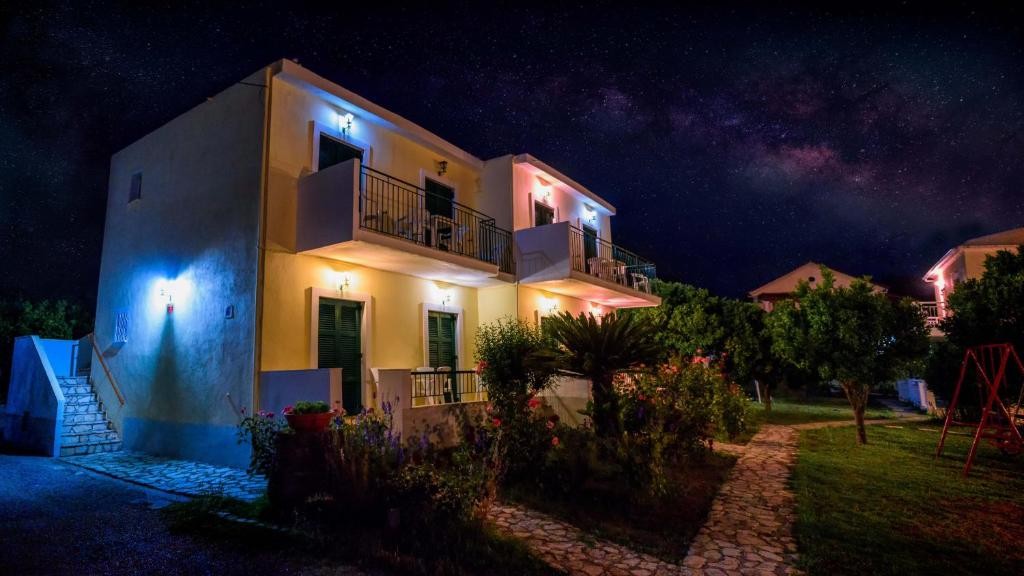 Yianetta Hotel 1/25