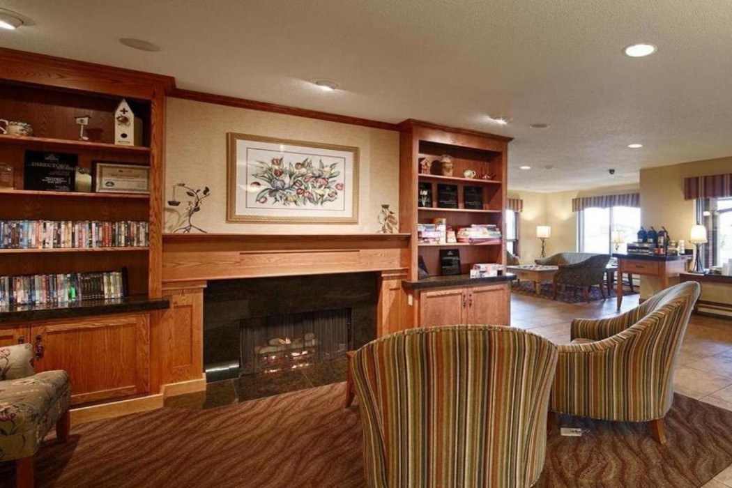 Quality Inn & Suites Detroit Lakes, MN 1/17