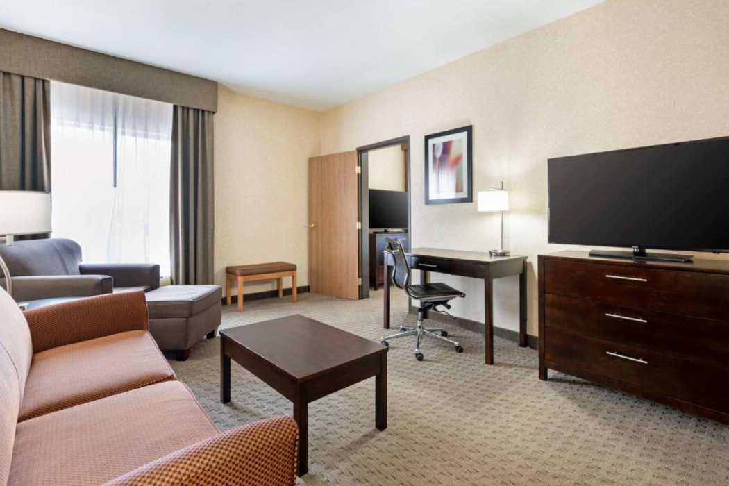 Best Western Plus Howe Inn 15/36