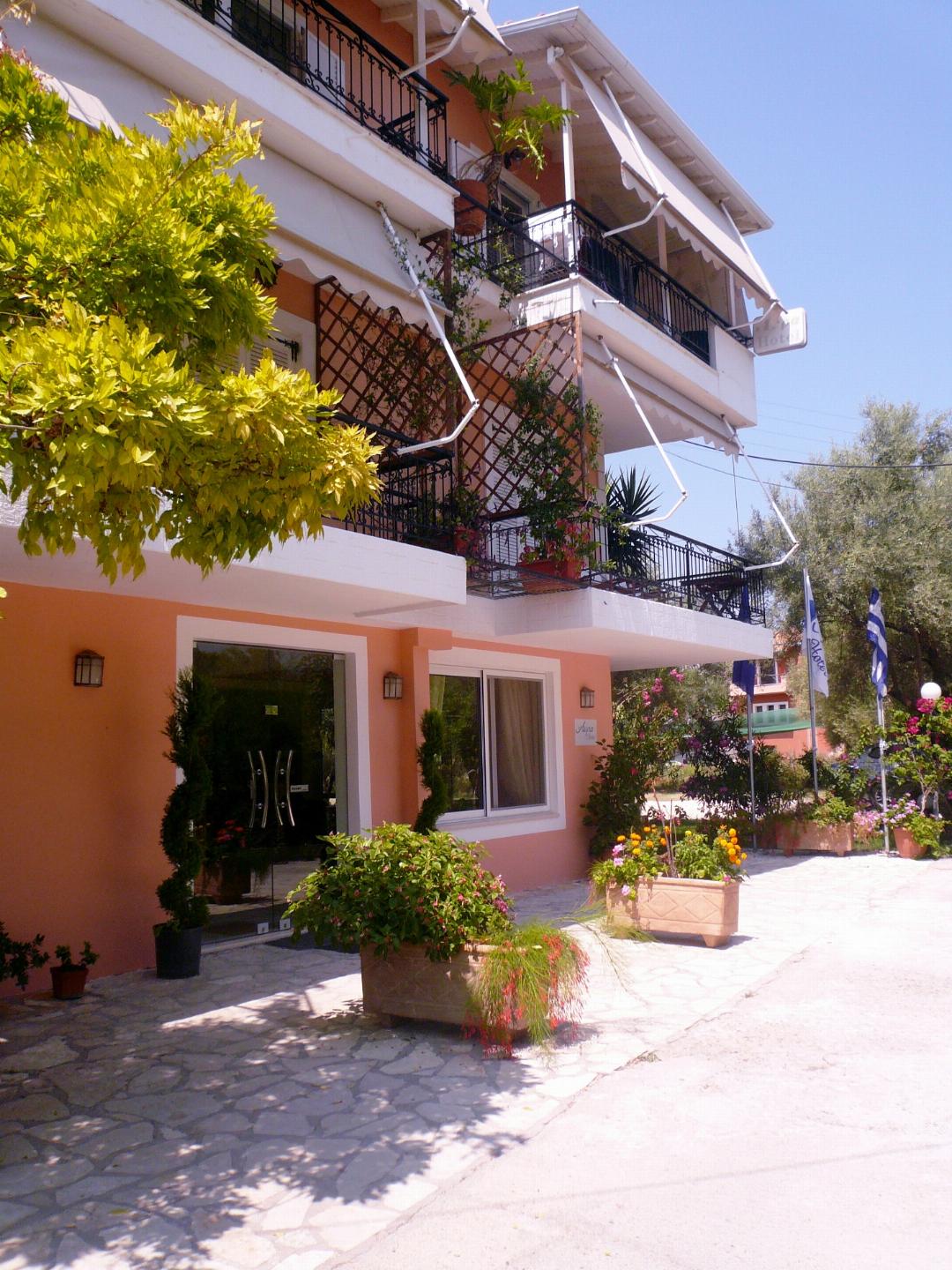 Avra Hotel 6/71
