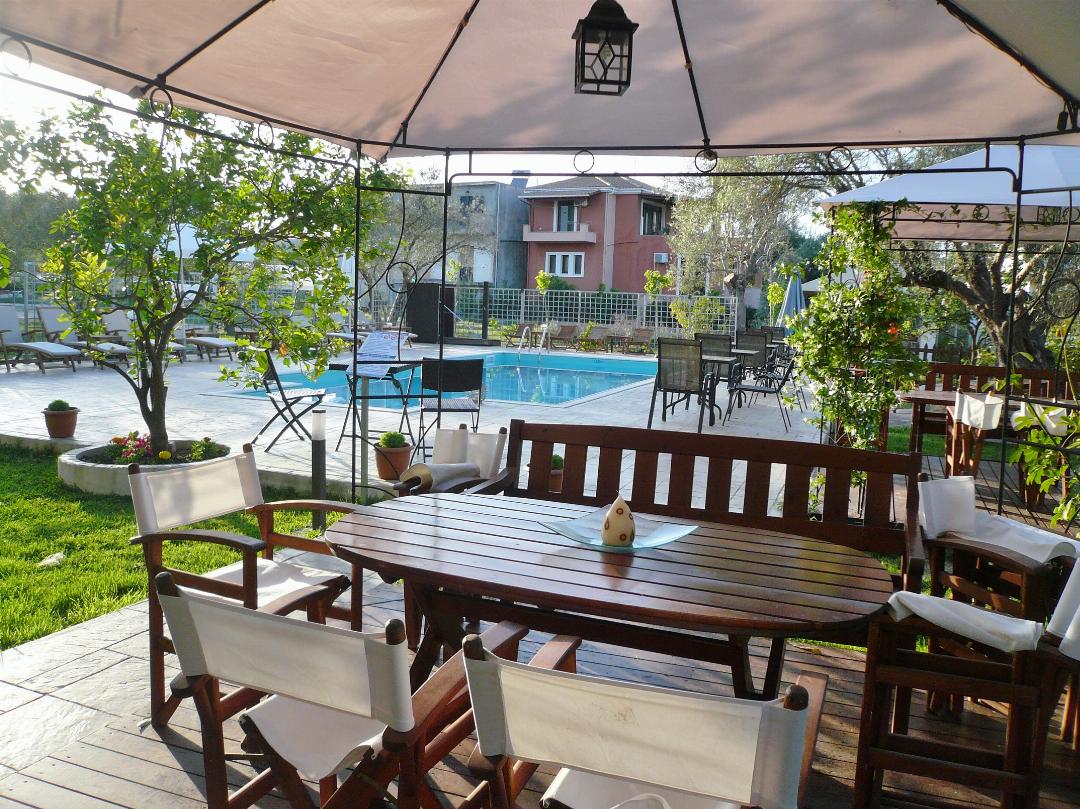 Avra Hotel in LEFKADA