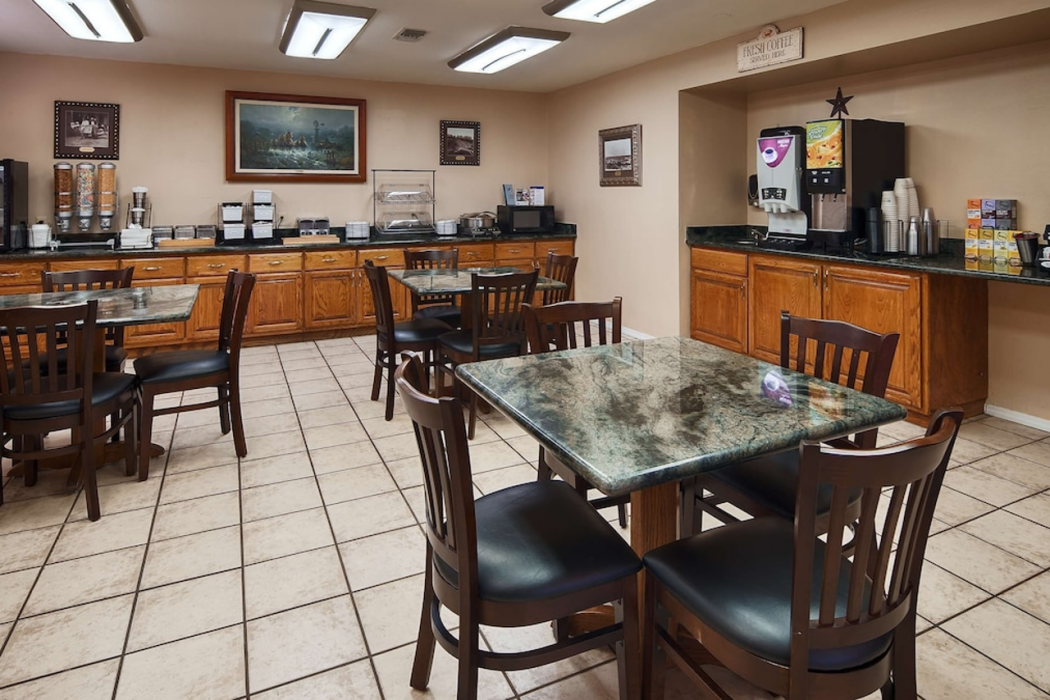 Americas Best Value Inn & Suites Sonora 10/17