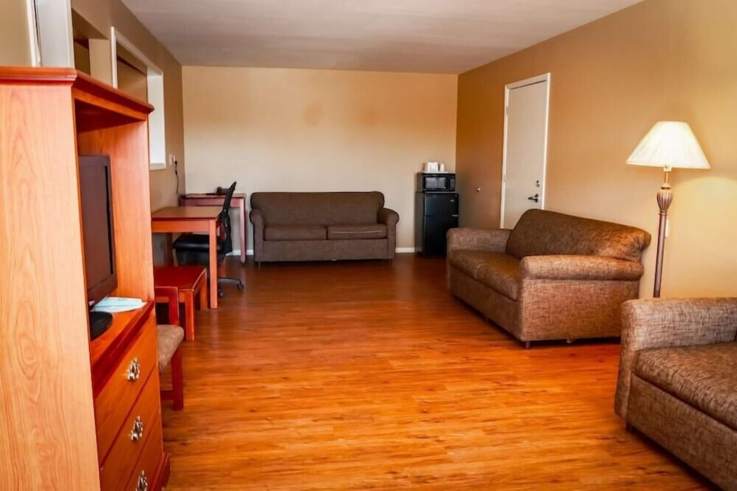 Americas Best Value Inn & Suites Sonora 9/17