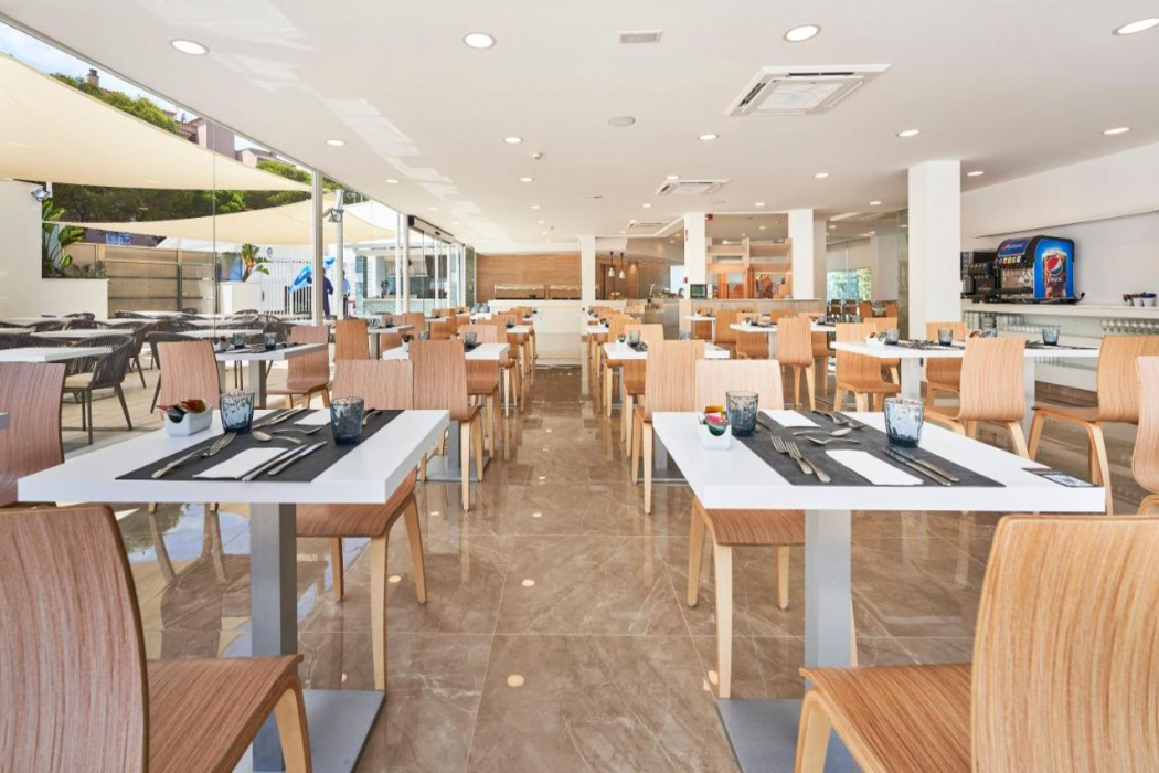 Globales Cala Bona Suites 45/56