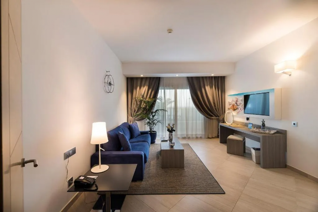 Royal Palm Resort & Spa - Adults Only 9/63