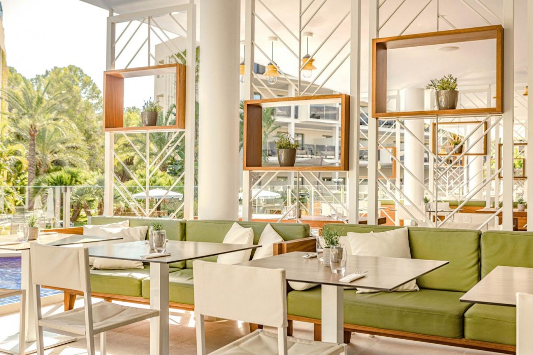 Zafiro Palace Palmanova 24/75