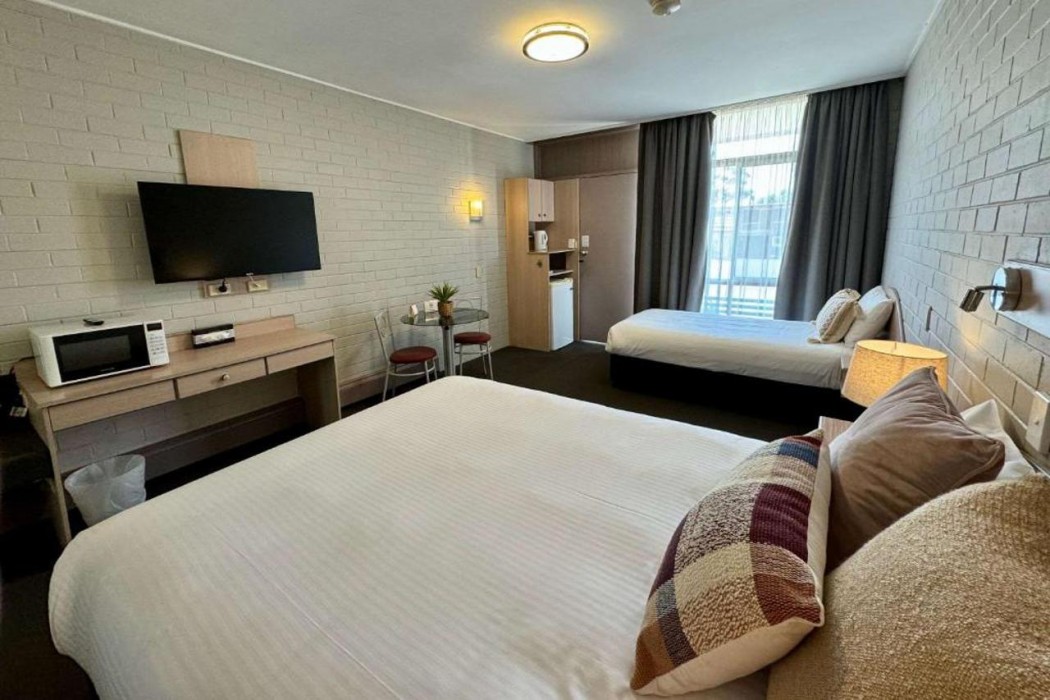 Comfort Inn Gateway Tamworth 11/20