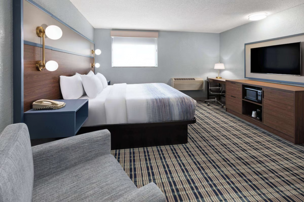 AmericInn by Wyndham Grinnell 10/60