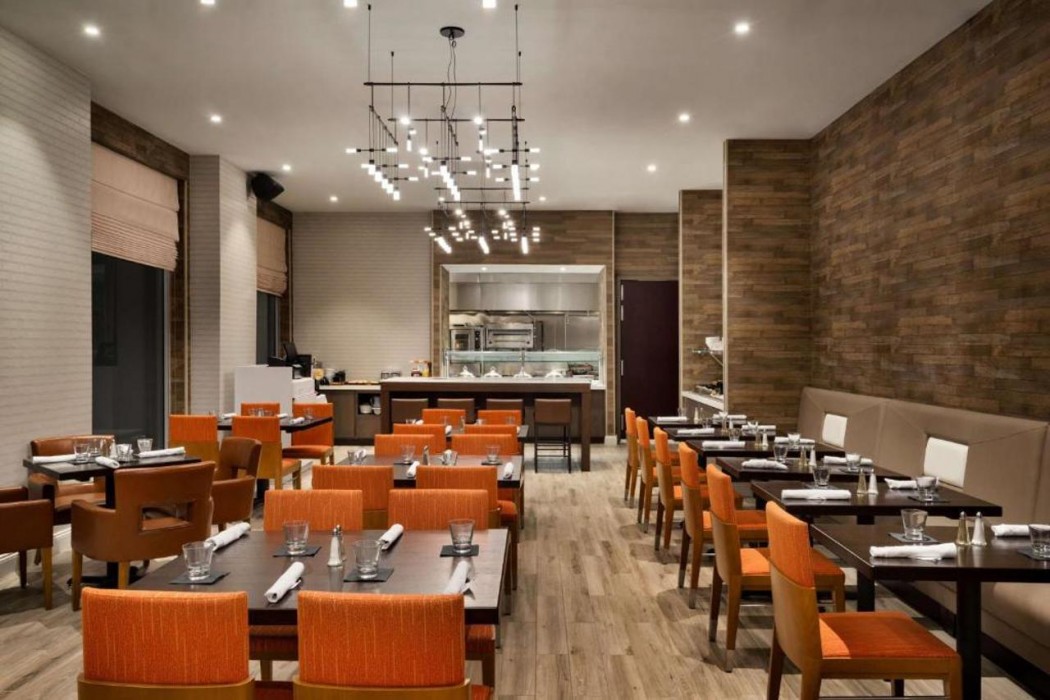 Hilton Garden Inn New York Times Square South 16/33