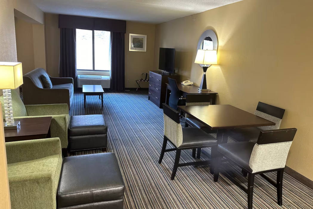 Wingate by Wyndham Harrisburg Near Hershey 14/29