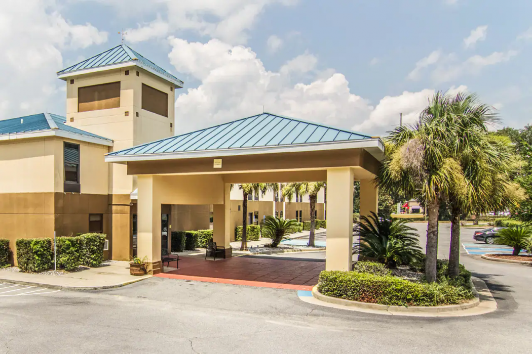 Econo Lodge Darien GA 1/23