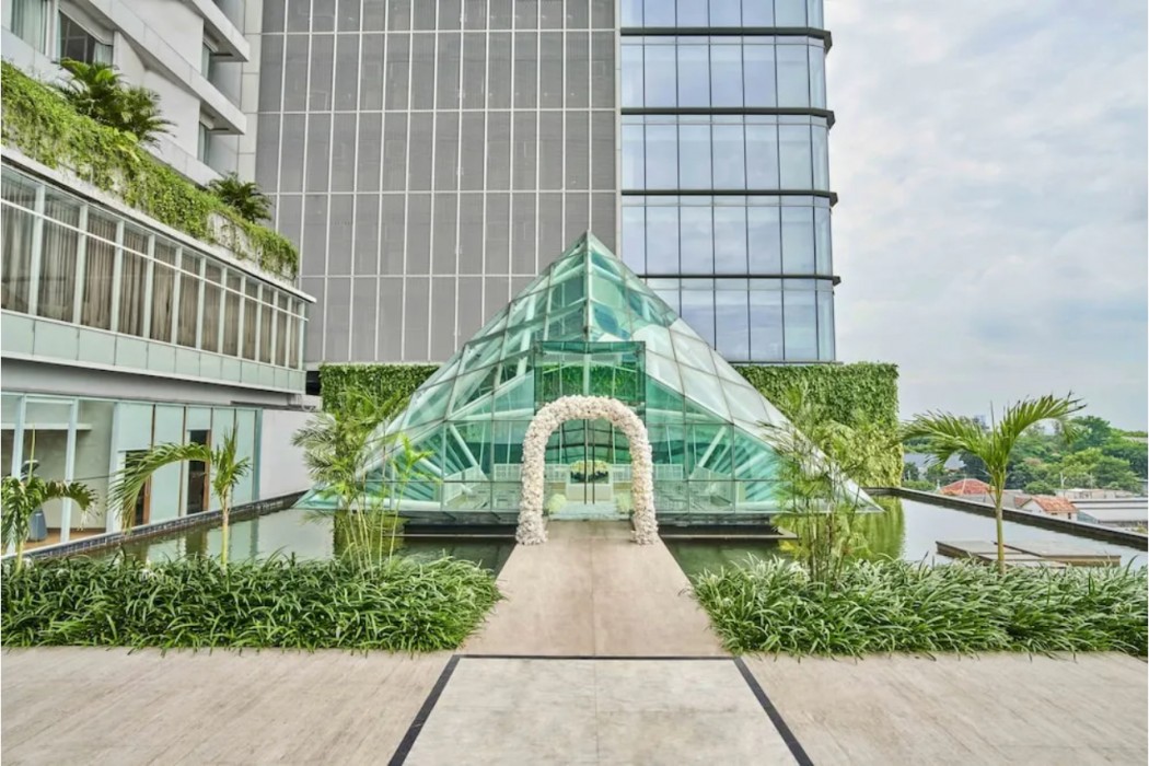 Vasa Hotel Surabaya 3/84