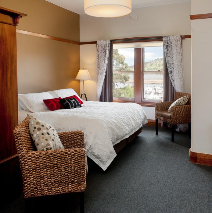 The Kermandie Hotel 6/54