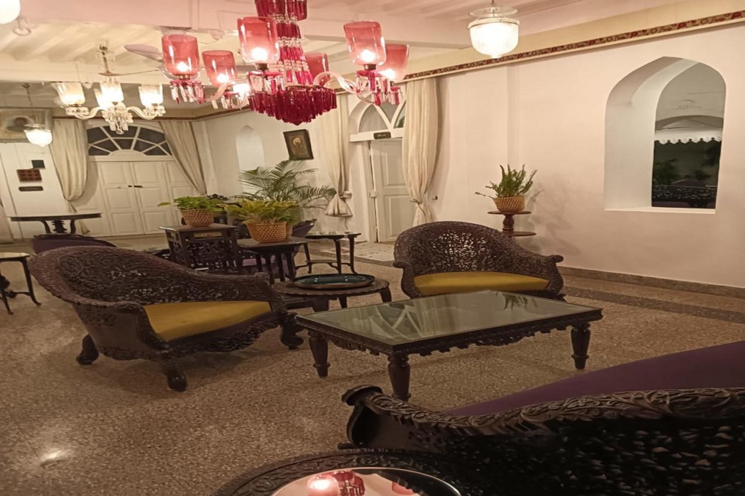 JuSTa Luxe Diwan's Bungalow Ahmedabad 16/36