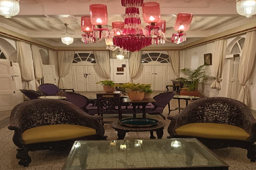 JuSTa Luxe Diwan's Bungalow Ahmedabad 17/36