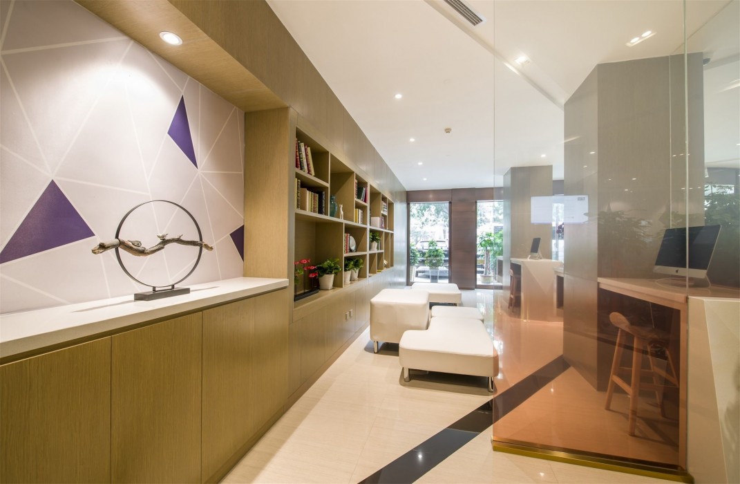 HOLIDAY INN EXPRESS CHENGDE DOWNTOWN 28/86
