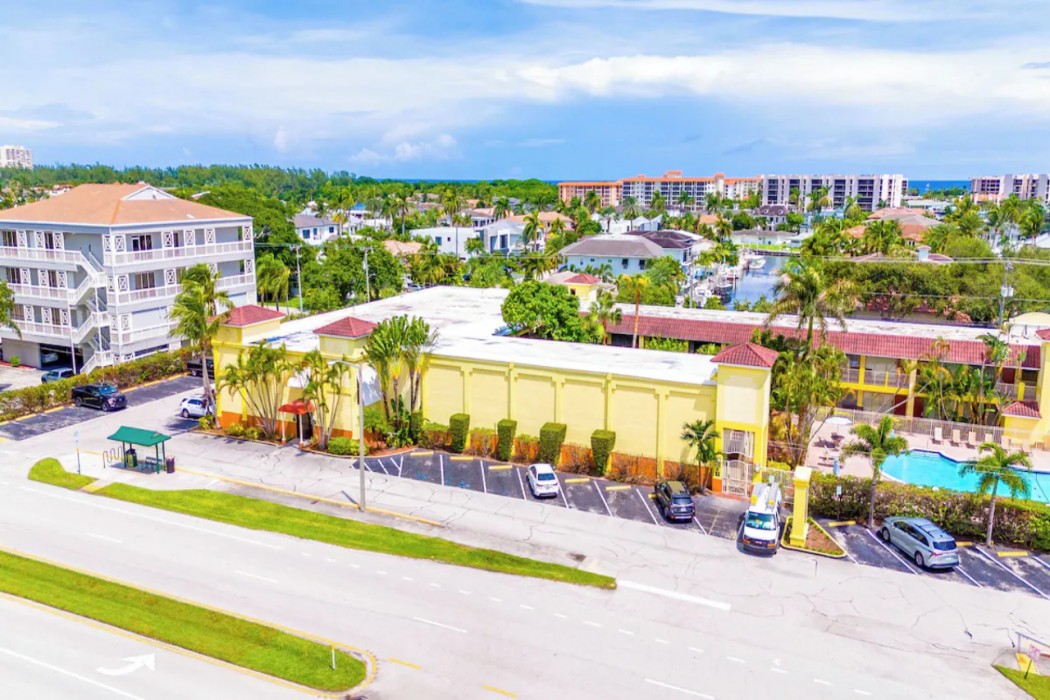 Oasis Boca Raton 1/46