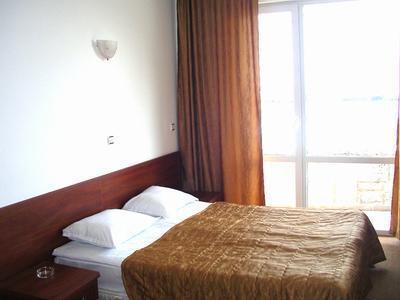 LOTOS HOTEL 13/61