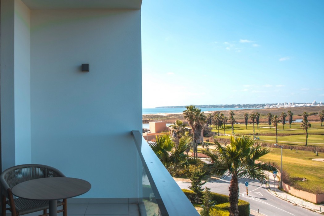 Wine & Books by the sea - Algarve Resort 33/87