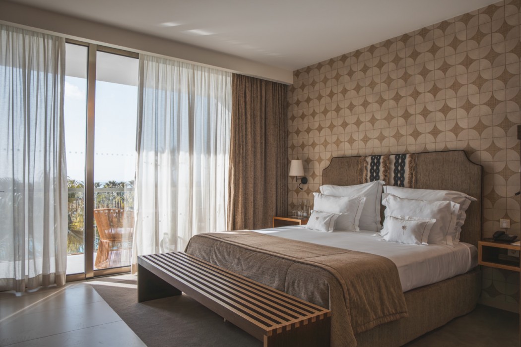 Wine & Books by the sea - Algarve Resort 27/87