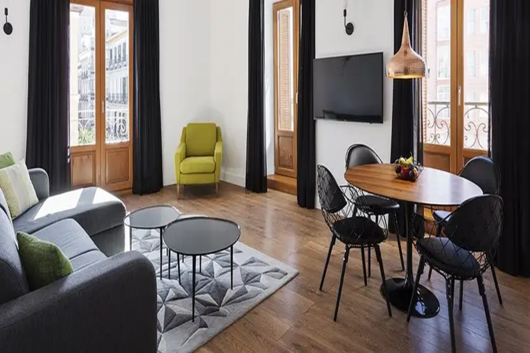 B&B HOTEL Apartamentos Madrid Centro Fuencarral 46 10/23