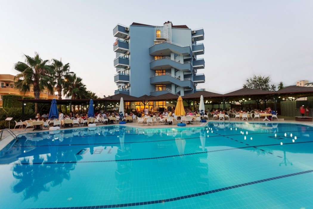 Caretta Relax Hotel 32/57